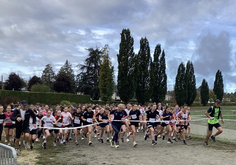 cross-du-groupe-scolaire